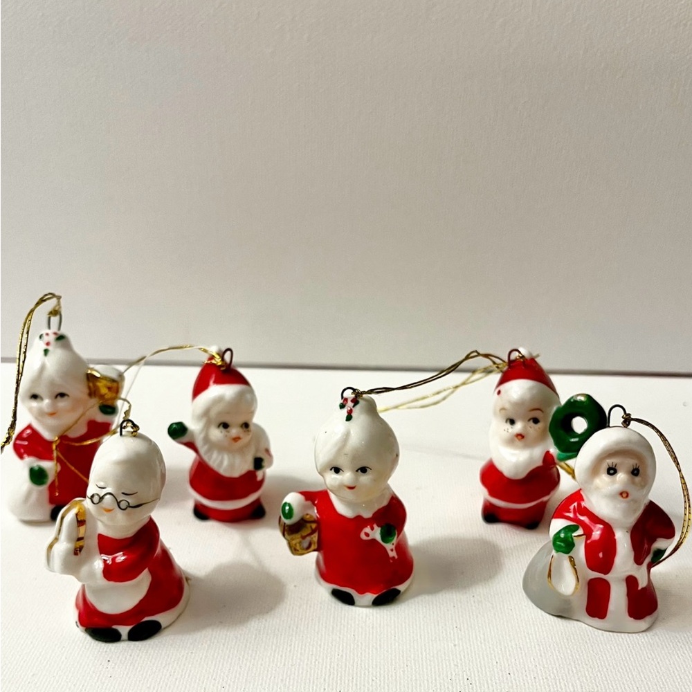 Vintage set of Santa and Mrs. Claus Ornaments - Very Rare